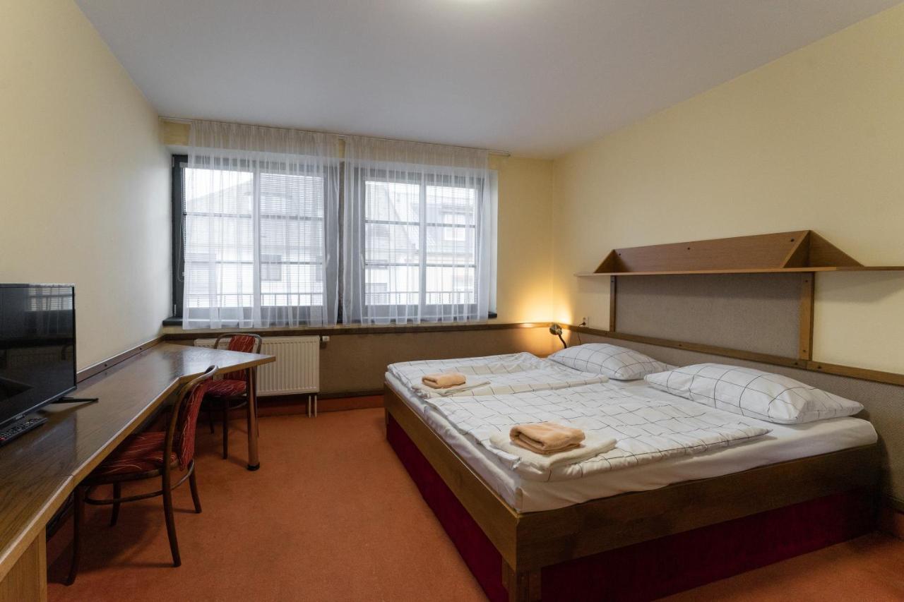 Hotel Amco Забржег Экстерьер фото